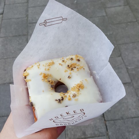 travelguide-antwerp,belgium-hoeked (1)