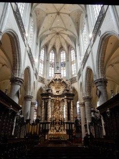 travelguide-antwerp,belgium-sintjacobskerk (1)